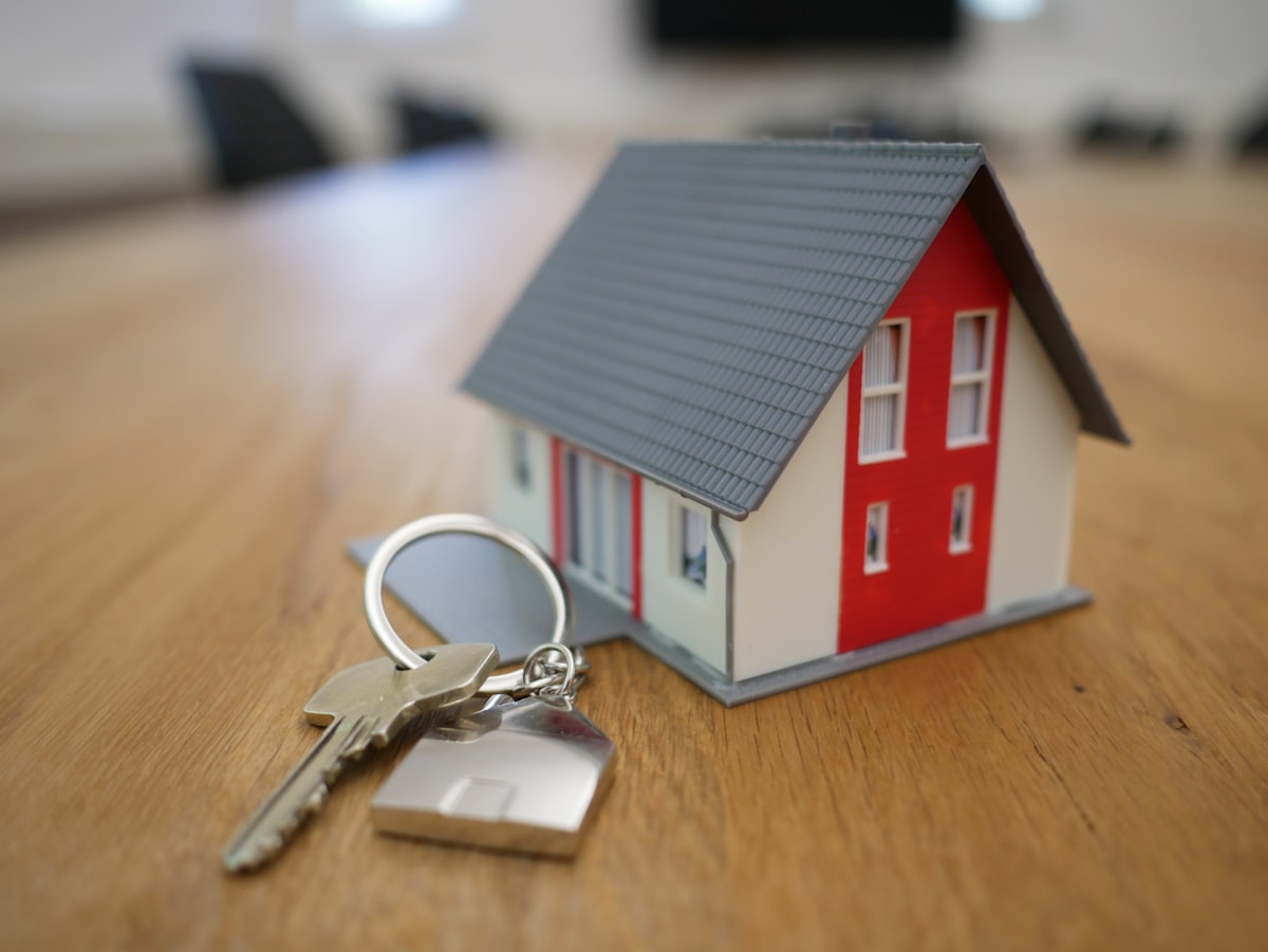 Homeowners celebrating a new home